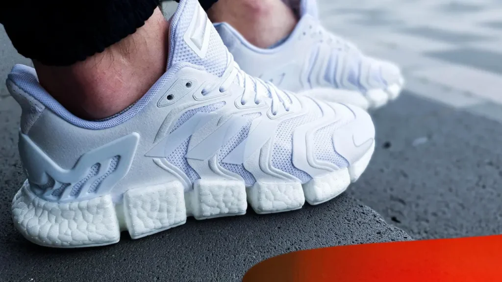 How to Clean White Sneakers