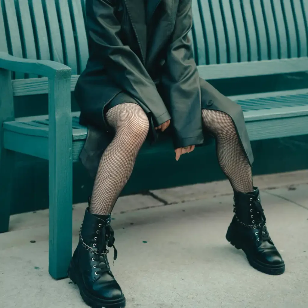 combat boot style