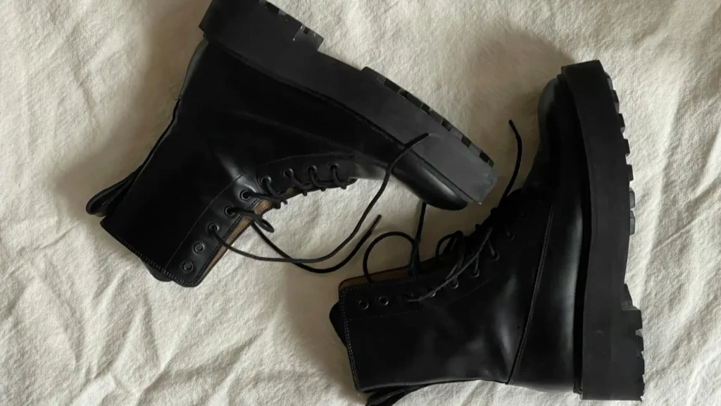 combat boots